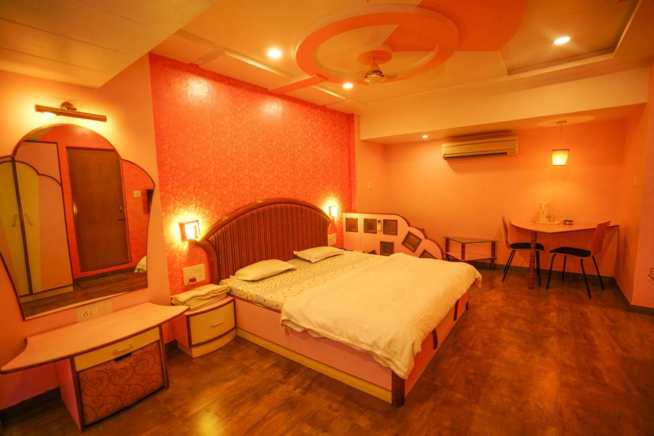Hotel Ashiana Jāmnagar Εξωτερικό φωτογραφία