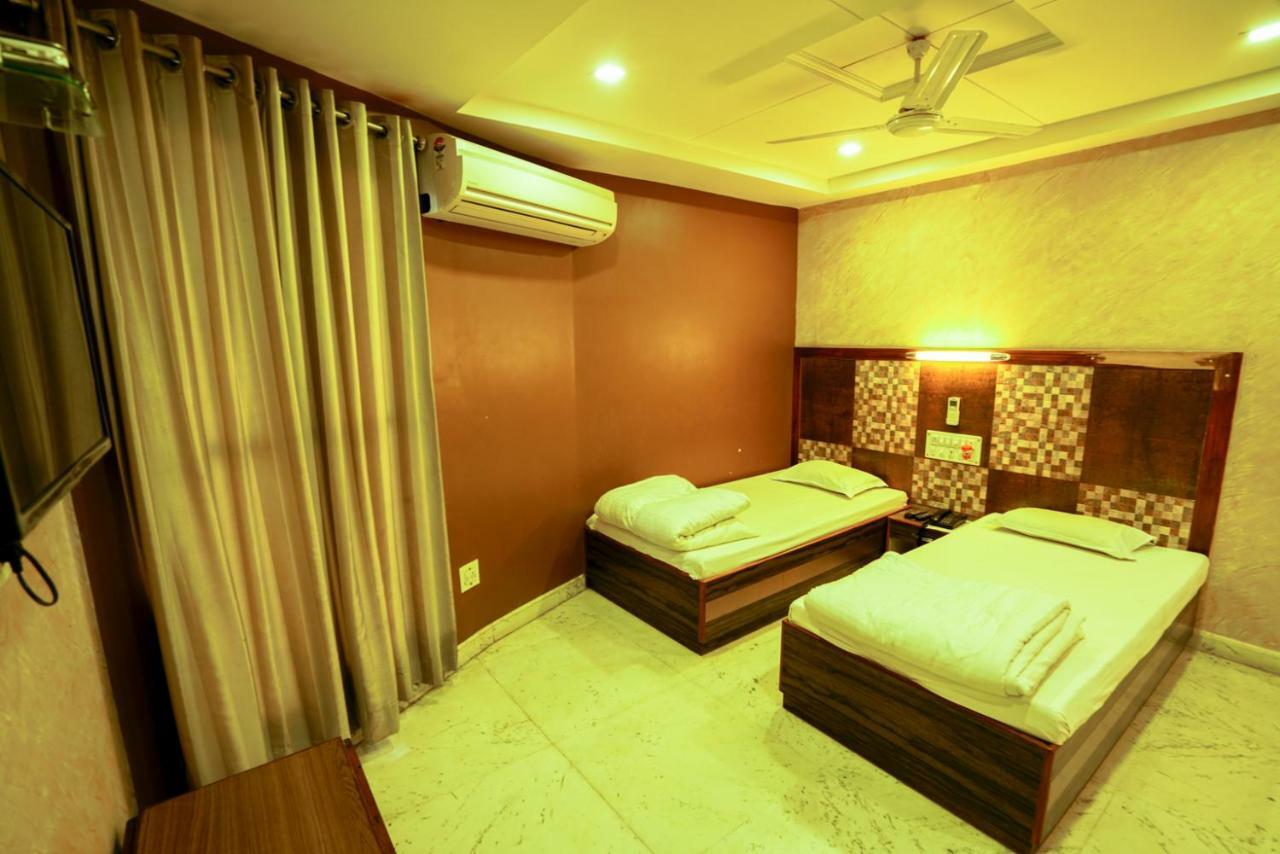 Hotel Ashiana Jāmnagar Εξωτερικό φωτογραφία